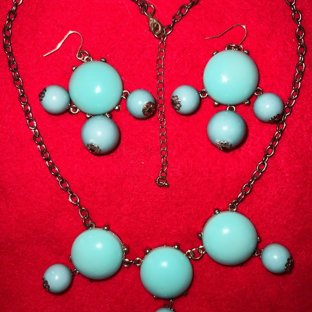 Tiffany Blue Colored Necklace & Earrings Turquoise Aqua Blue Flapper Era 1950s